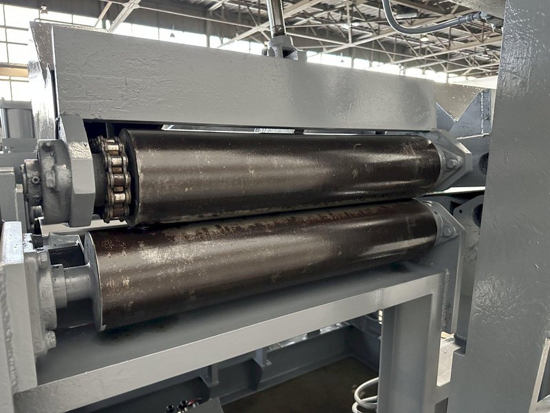 72&quot; x .250&quot; PAXSON HYDRAULIC PEELER TABLE WITH TENSION STAND. STOCK # 0106123