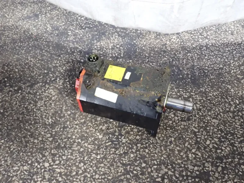 Fanuc  4 Kw  Servo Motor  - Said 22/3000 / A06b-0247-b100#0100-r