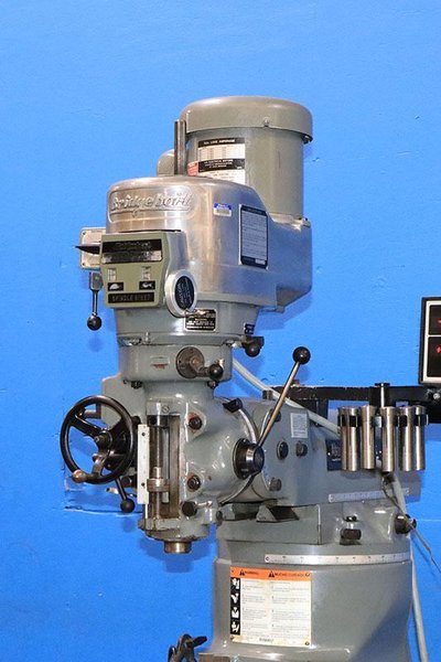 BRIDGEPORT VERTICAL MILLING MACHINE, MODEL: SERIES I
