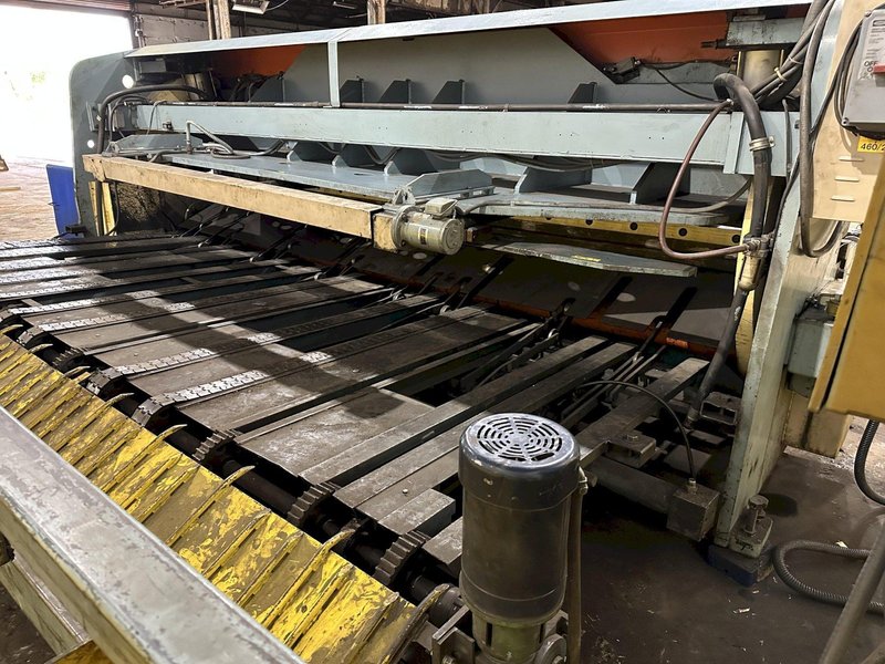 13&#039; x 1/4&quot; AMADA MODEL #M-4065 MECHANICAL POWER SQUARING SHEAR, FRONT GUAGING, CONVEYOR &amp; STACKER: STOCK #19272