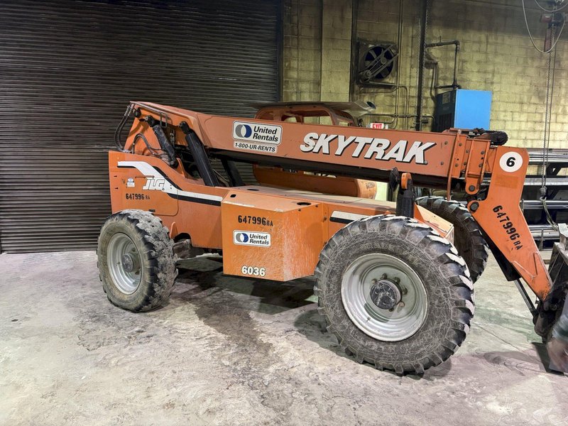 (2006) 6,000 LB JLG SKYTRAK 6036 TELEHANDLER. STOCK # 1224524