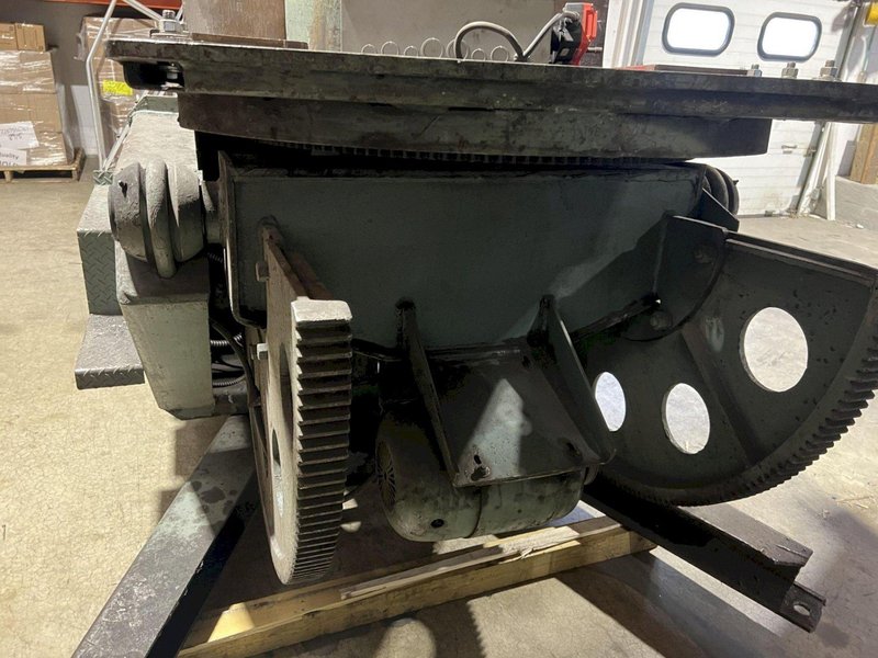 6,000 LB WORTHINGTON MODEL 60P WELDING POSITIONER. STOCK # 1113325.