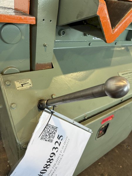 36 TON PIRAHNA P-36 IRON WORKER. STOCK #0889325