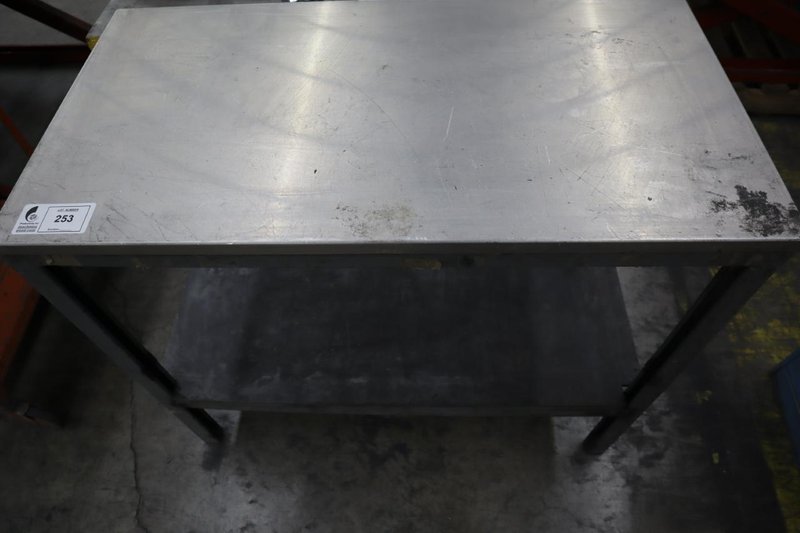 Metal Table w LOwer Shelf- Auction Item