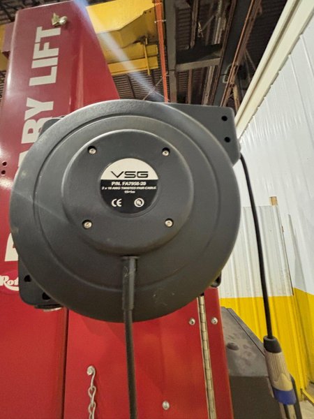 (4) 18,000 LBS ROTARY LIFT MODEL #MCH418U100 WIRELESS BATTERY VEHICLE COLUMN JACK LIFTS: STOCK #23488