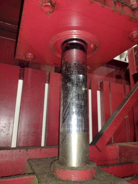 30&quot; x 60&quot; PTR PHILADEPHIA TRAMRAIL MODEL #2300HD VERTICAL HYRAULIC CARDBOARD BALER COMPACTOR: STOCK #23413