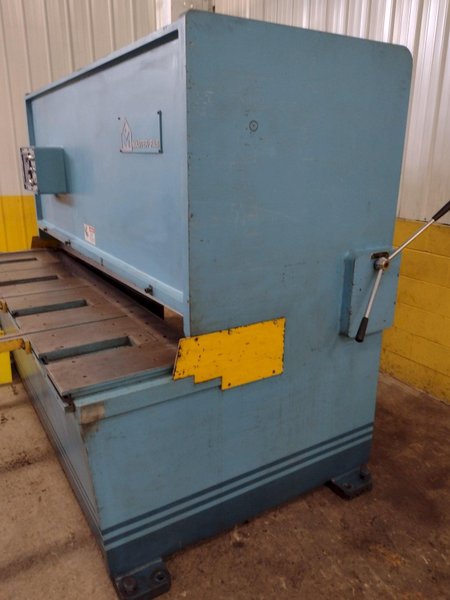8&#039; x 1/4&quot; MASTER-FAB MODEL #SSB250-8 HYDRAULIC SHEAR: STOCK #18407