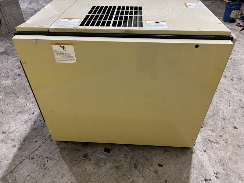 25 HP INGERSOLL RAND MODEL #SSR-UP6-25-125 ROTARY SCREW AIR COMPRESSOR 2014: STOCK #23283