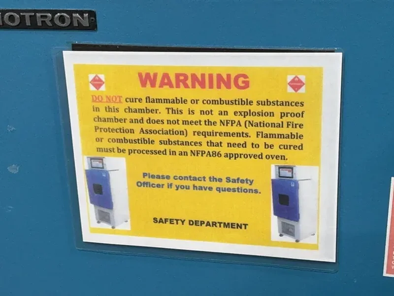Thermotron 11" X 16" X 12.5” Environmental Chamber - S-1.2c-b