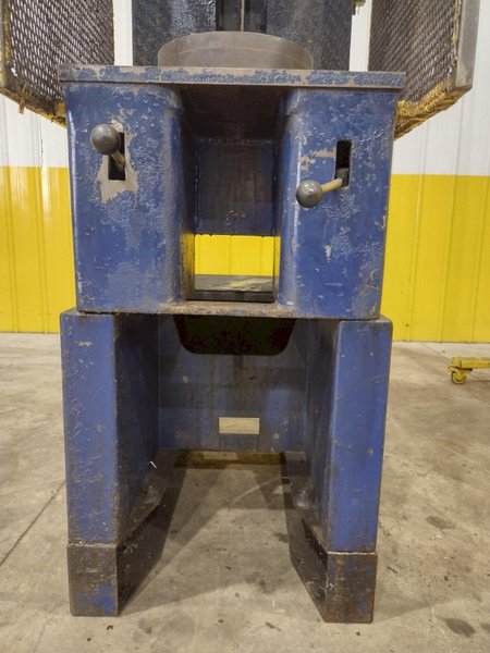 10 TON DENISON C FRAME HYDRAULIC PRESS: STOCK #22790