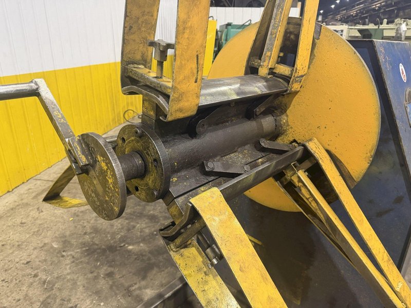 8,000 LBS X 18” COE MODEL #CPR-PO-8018 PULL OFF COIL REEL UNCOILER: YOBRO #24840