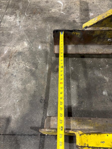 10,000 LBS x 24&quot; TO 80&quot; WIDE CALDWELL MODEL MODEL #TSL-10-72-24-16 CRANE SHEET LIFTER 2005: YOBRO #24529