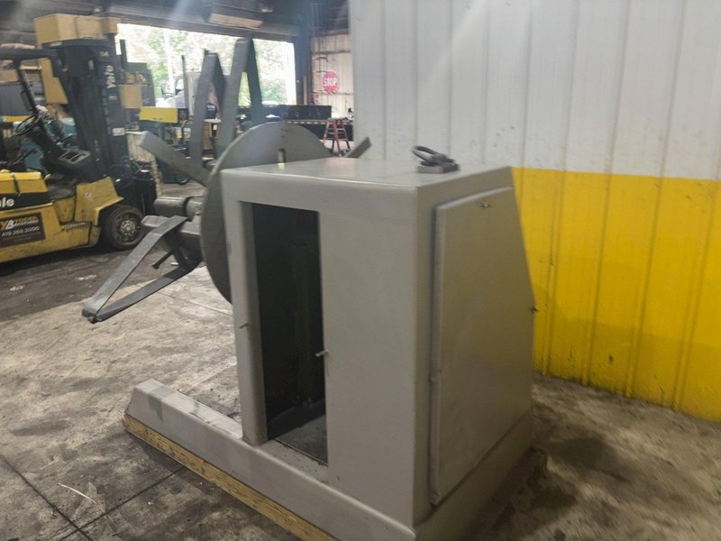 6,000 LBS X 24&quot; AMERICAN STEEL LINE MODEL #1000 UNCOILER: YOBRO #23894