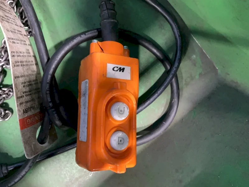 COLUMBUS MCKINNON CORPORATION 1000 LBS ELECTRIC CHAIN HOIST  -  SHOPSTAR