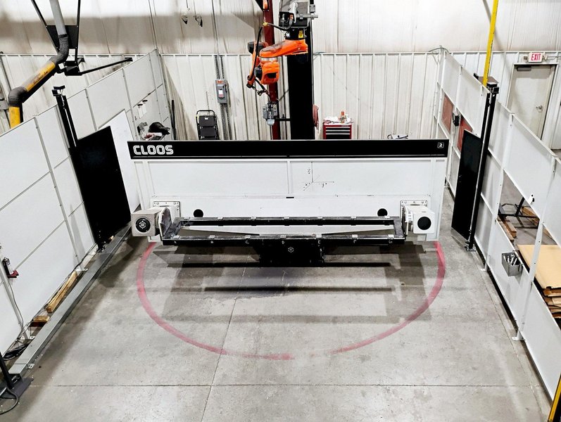 Cloos CS-30 Robotic Welding Cell