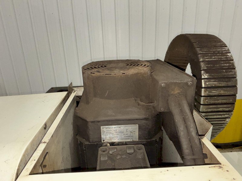 16&quot; X 24&quot; X 20&quot; HURCO MODEL BMC2416/DSM VERTICAL CNC MACHINING CENTER: STOCK #22461