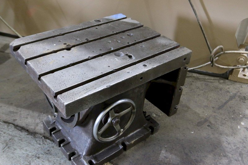 24&#039; X 24&#039; UNIVERSAL DRILL BOX TABLE: STOCK #70635