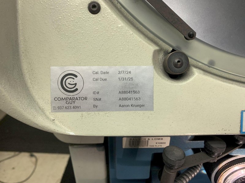 14&quot; DELTRONIC Model DH14 Bench Top Optical Comparator