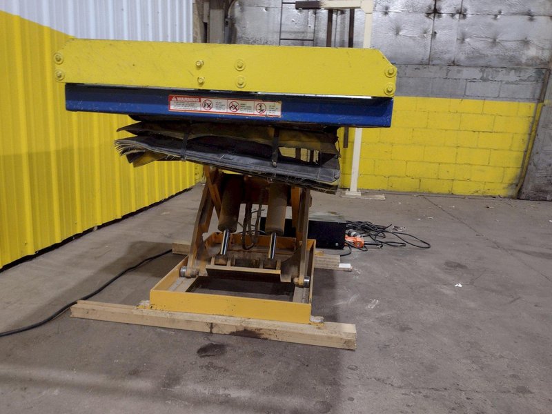 4,000 LBS X 48" X 40" ECONO LIFT MODEL SL2340 HYDRALIC SCISSOR LIFT TABLE: STOCK #20942