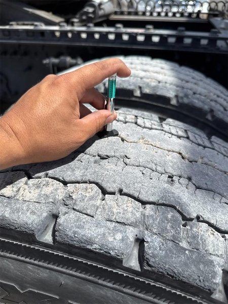 2024 Volvo VNL64T860 4V4NC9EH1RN656678