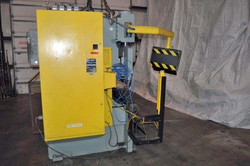 165 Ton x 12' Haco Atlantic Hydraulic Press Brake
