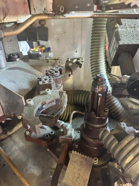 KASHIFUJI 2013 KASHIFUJI KN-80 CNC GEAR HOBBER  -  KN-80