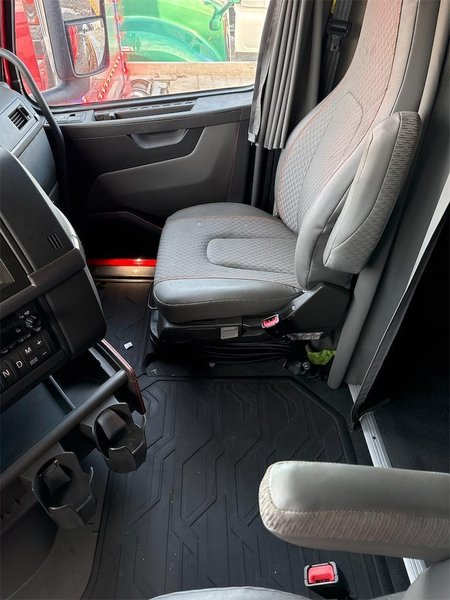 2023 Volvo VNL64T860 4V4NC9EH6PN603472