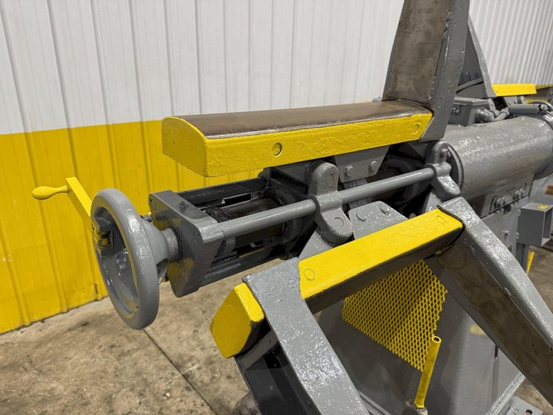 2500 LBS X 12&quot; COOPER WEYMOUTH DOUBLE END PULL-OFF COIL REEL UNCOILER: STOCK #22619