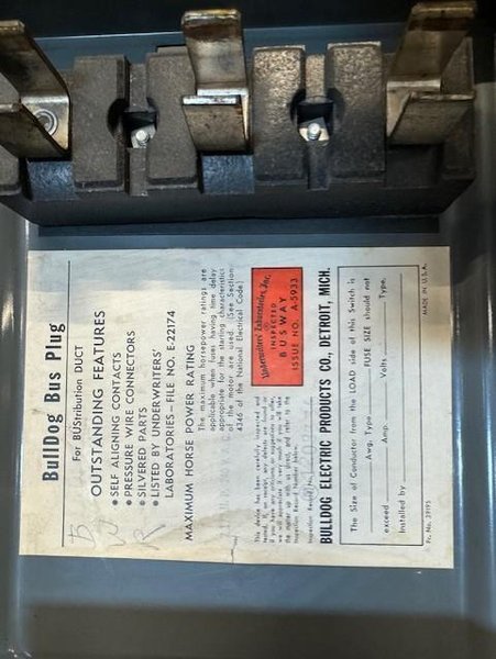 BULLDOG AND CONTINENTAL BUS PLUG BOXES  30 AND 60 AMP