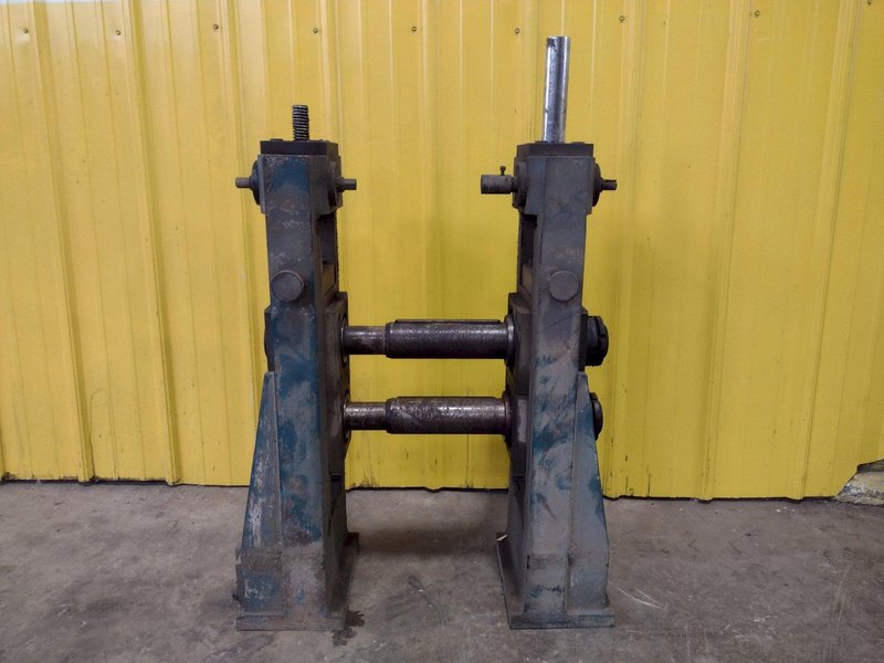 2.5&quot; ROLL FORM STAND: STOCK 17063