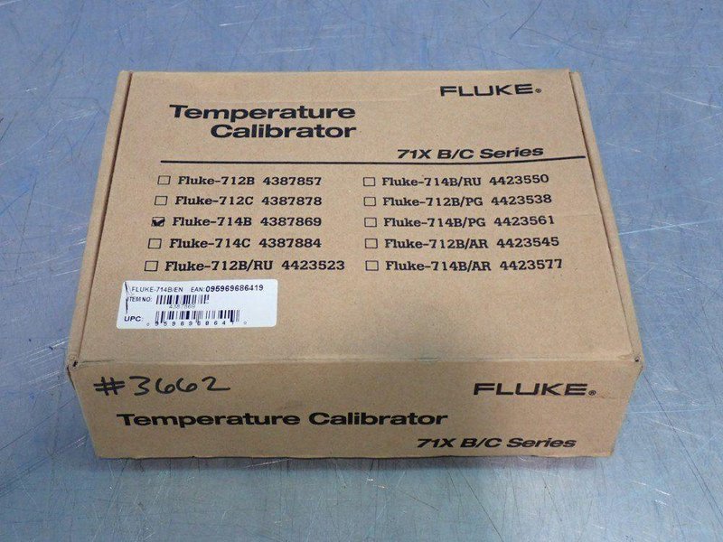 FLUKE THERMOCOUPLE CALIBRATOR  -  714B