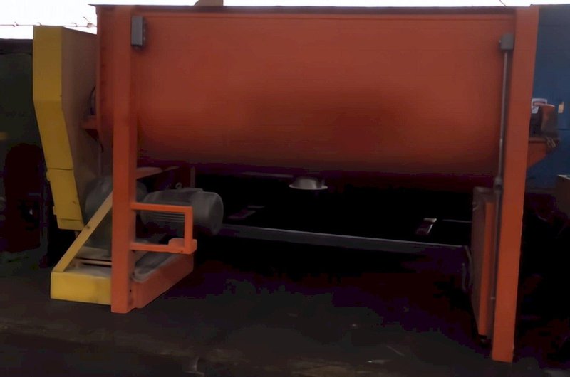 120 Cu.Ft. Ribbon Blender