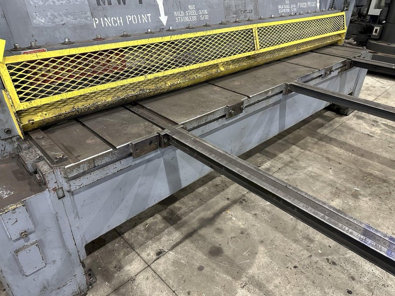 10' X 3/16" NIAGARA MODEL #710B MECHANICAL POWER PLATE SHEAR: STOCK #23554