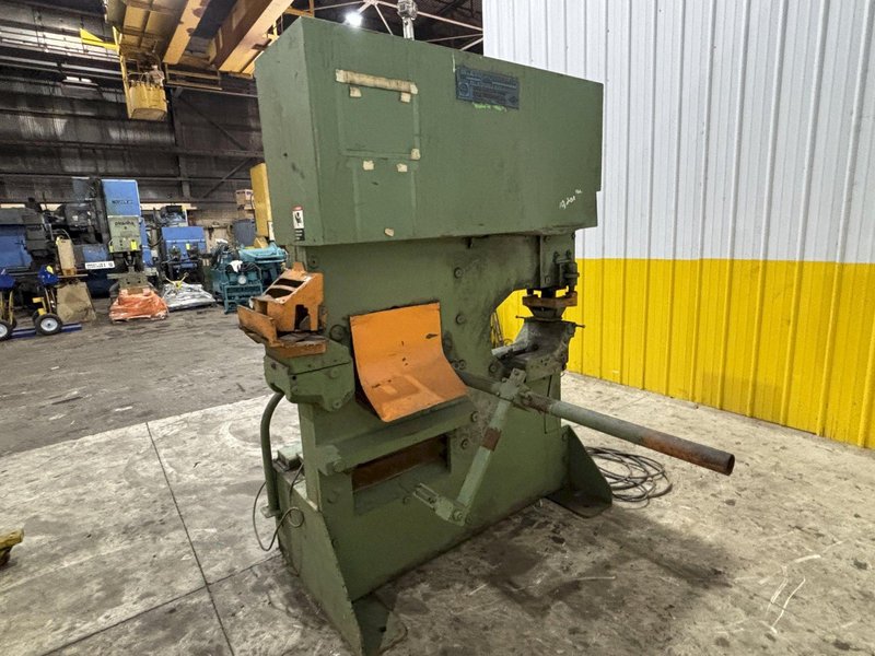 120 TON MUBEA MODEL #KLSH1100 HYDRAULIC IRONWORKER: YOBRO #23725