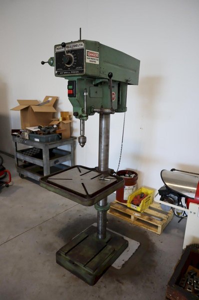 Delta Rockwell 20" Floor Model Drill Press, Variable Speed to 2,000 RPM, 6" Hand Quill Feed, Drill Chuck