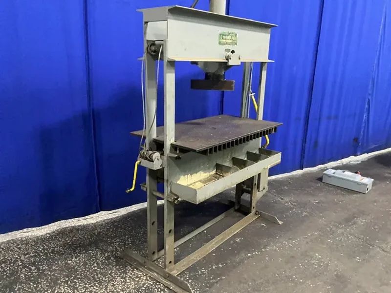 RODGERS HYDRAULICS 26” X 45” X 12.5” H-FRAME PRESS  -  S60-13