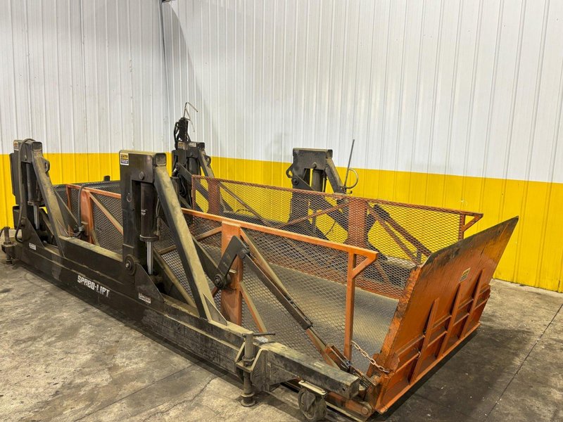 10,000 LBS SUPERIOR HANDLING EQUIPMENT "SPEED LIFT" CANTILEVER HYDRAULIC LOADING DOCK LIFT RAMP: STOCK #23686