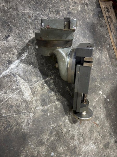 #2 CINCINNATI MILACRON TOOL &amp; CUTTER GRINDER: YOBRO #24343