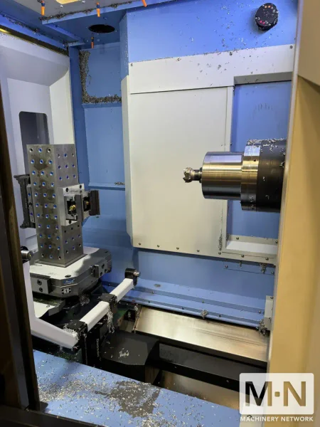 Doosan NHP-4000 CNC Horizontal Machining Center, 2017 - 4th-Axis Ready