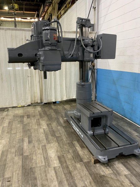 4' X 9' CARLTON RADIAL ARM DRILL: STOCK #80799