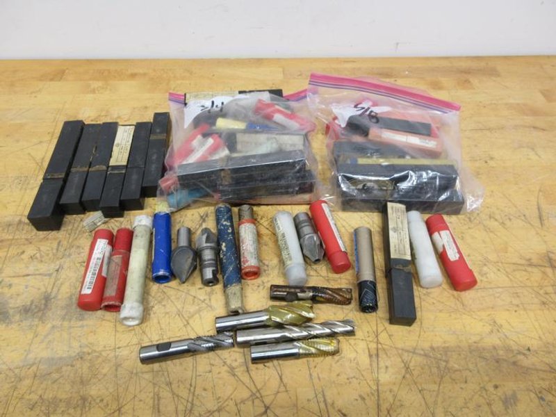 End Mills HSS 5/8" &amp; 3/4" Shank, Mostly 4 Flute Rougers and Finishers, ** Look New NIB Just Old **- Auction Item