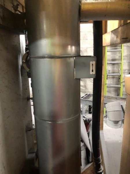 LAEMPE GAS GENERATOR STOCK# 2885