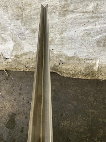 120" X 2-1/2" OPENING 90 DEGREE, FEMALE PRESS BRAKE DIE: STOCK #81517