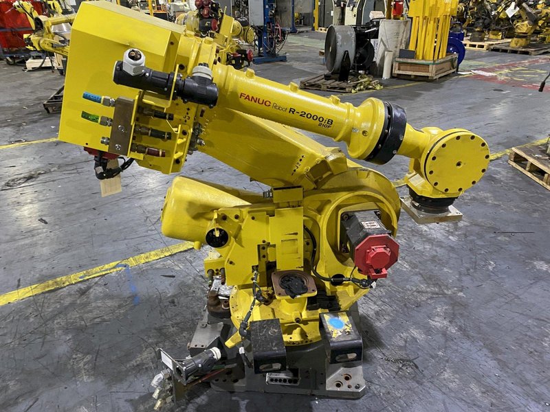 FANUC – R-2000iB/210F w/ R-30iA Controls PARTS ONLY