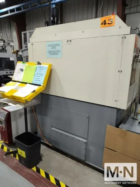 200 TON 6.8 OZ NISSEI MODEL DC200-25A 2-COLOR INJECTION MOLDING MACHINE MFG 2000