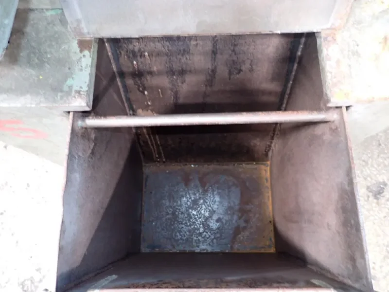 13" X 11" X 15" PLASTIC GRANULATOR
