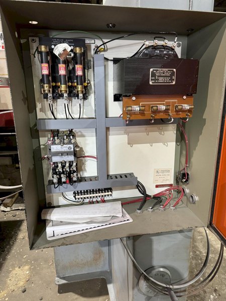 Doall model 3613-10 36" vertical band saw s/n 381-78206 with blade welder and grinder