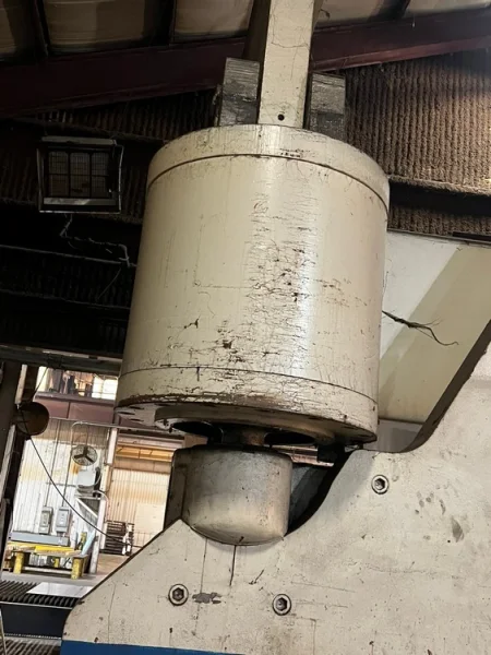 20&#039; X 1000 TON CINCINNATI PRESS BRAKE STOCK# 4095