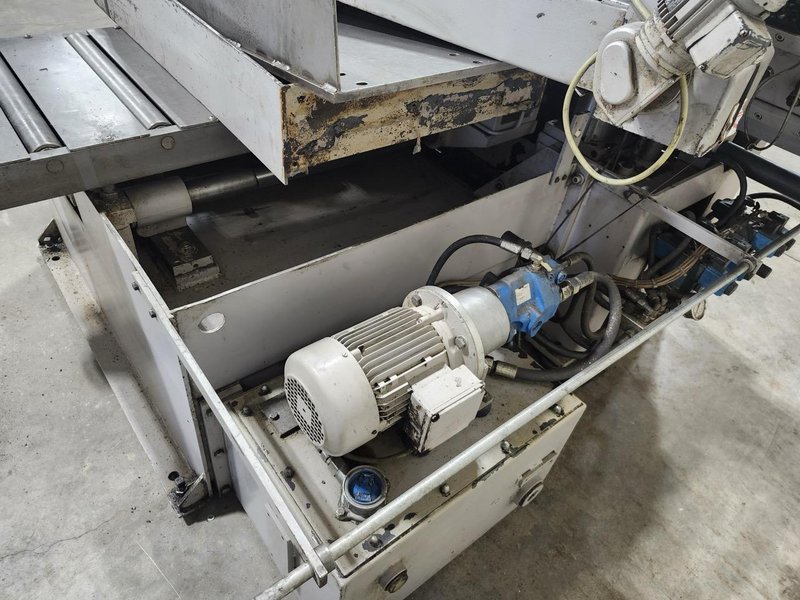 14” x 14” Behringer HBP 360A Automatic Horizontal Band Saw, 2008