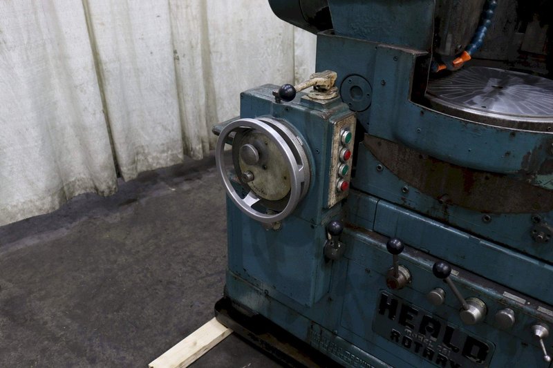 HEALD MODEL #261 HORIZONTAL ROTARY SURFACE GRINDER: STOCK #72571